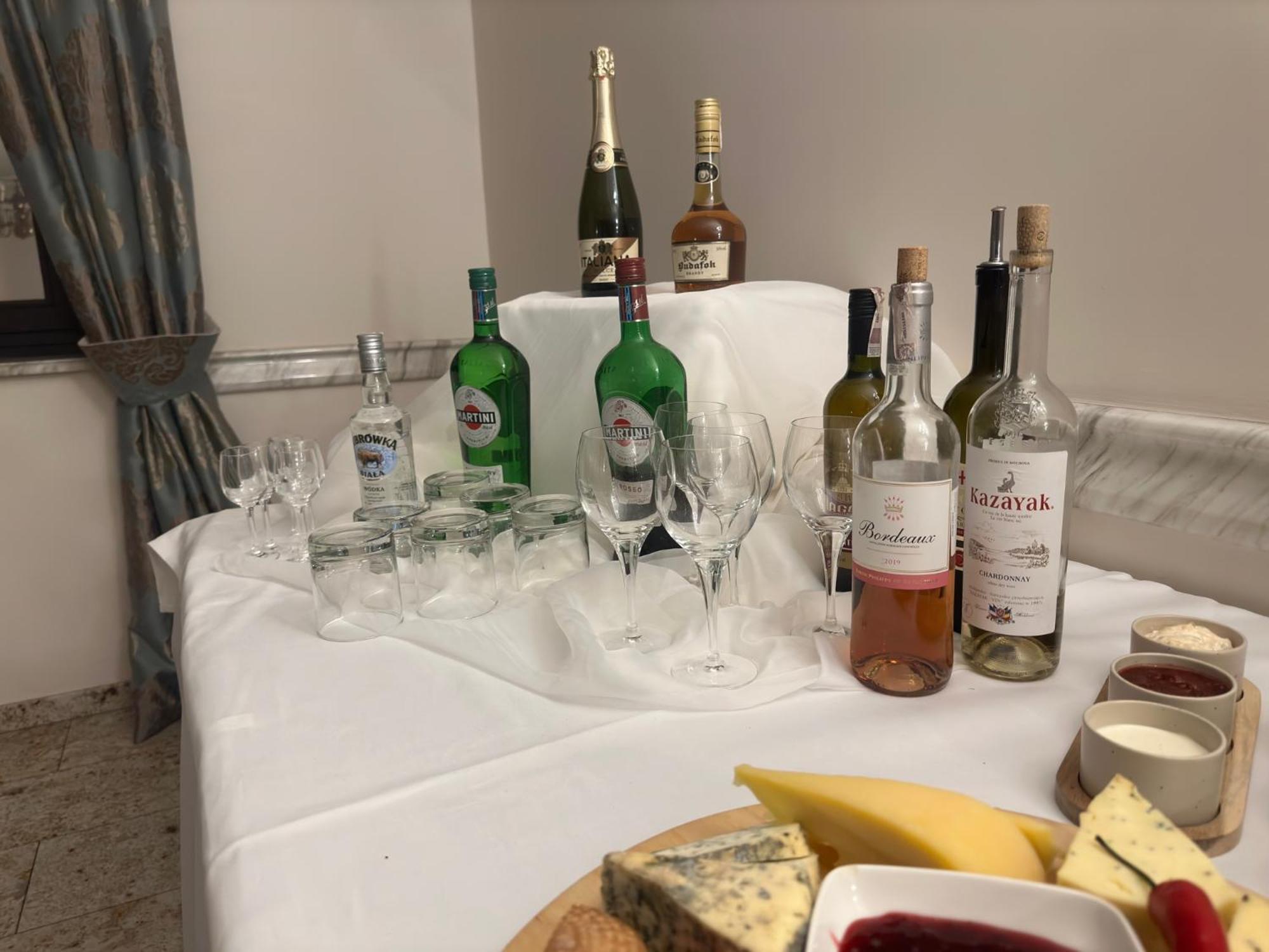 Astoria Bed & Breakfast Swarzędz 外观 照片