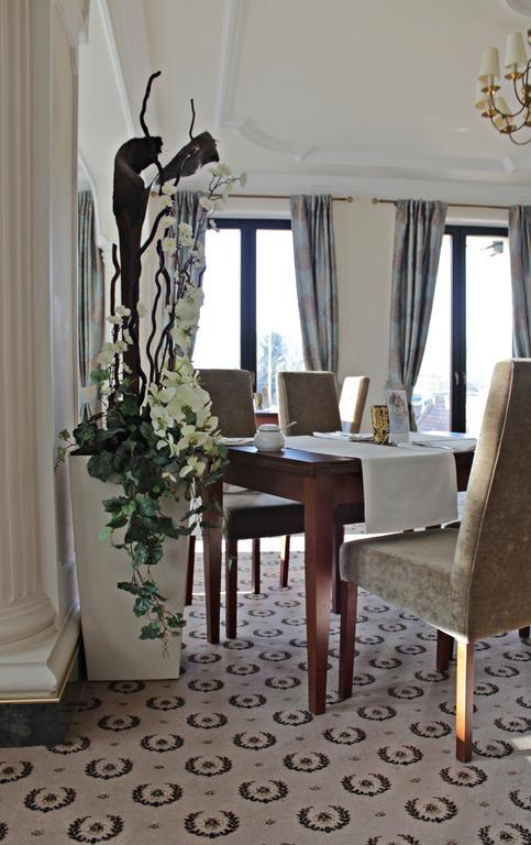 Astoria Bed & Breakfast Swarzędz 外观 照片