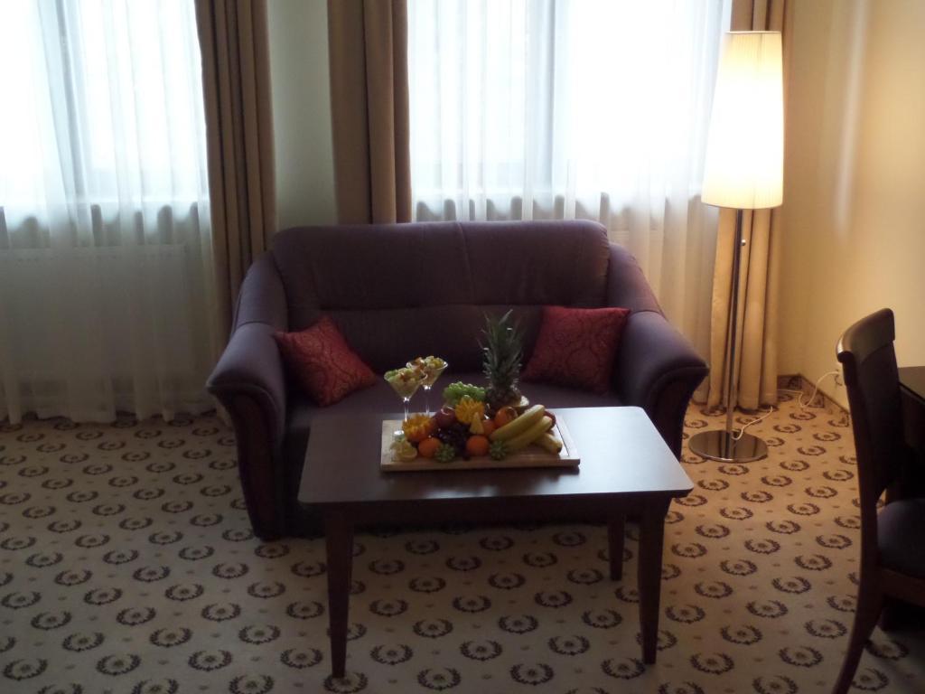 Astoria Bed & Breakfast Swarzędz 外观 照片
